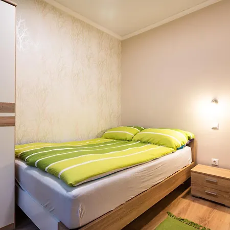 Lelle Corso Apartmanhaz Διαμέρισμα