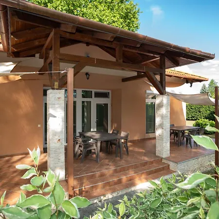 Lelle Corso Apartmanhaz Διαμέρισμα